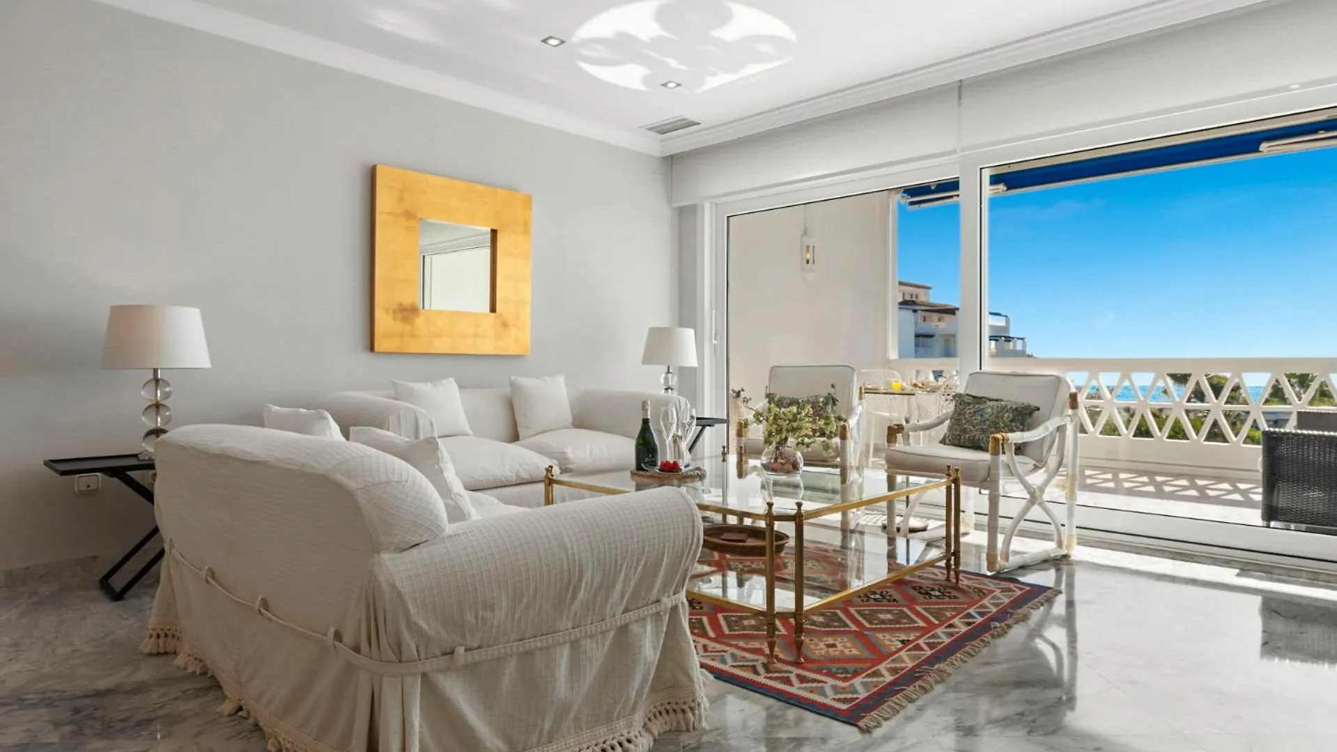 Vista Mar Y Piscina En Puerto Banus Apartment Marbella
