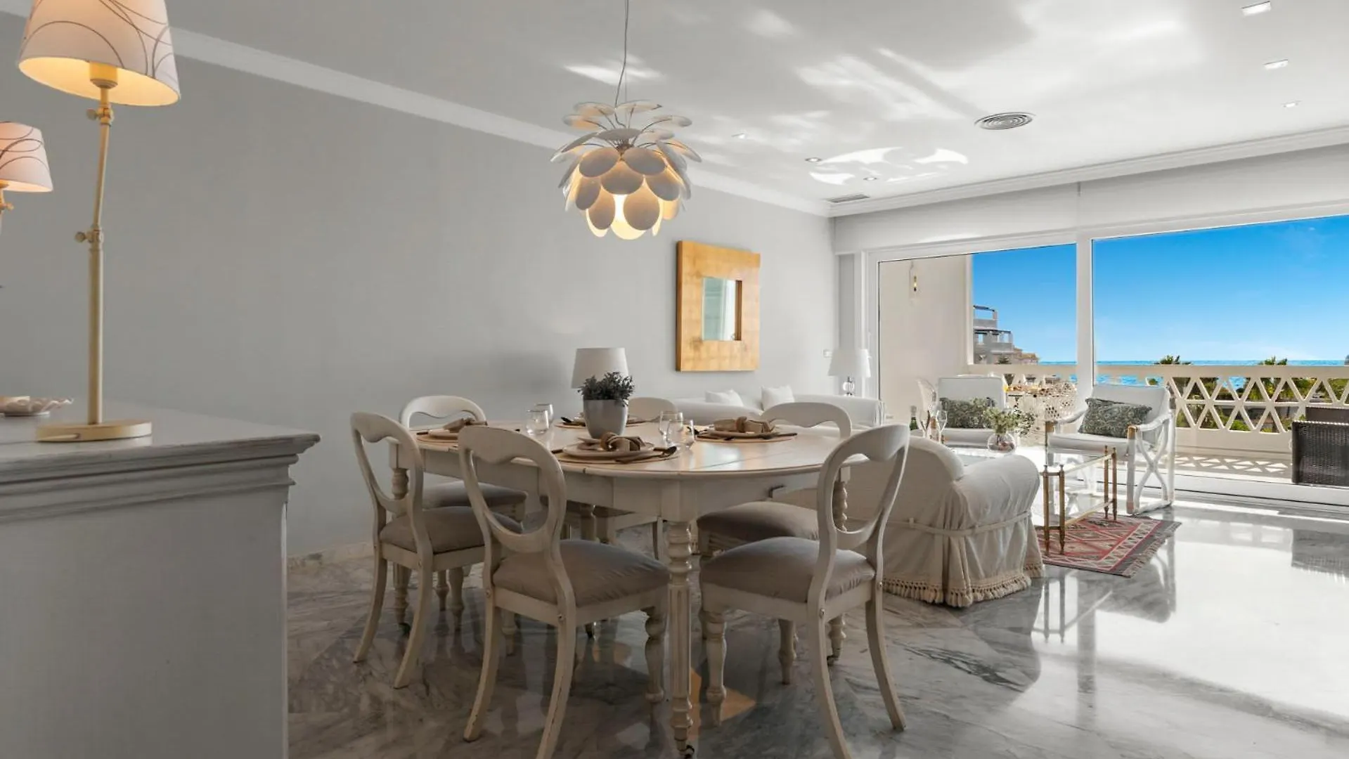Vista Mar Y Piscina En Puerto Banus Apartment Marbella